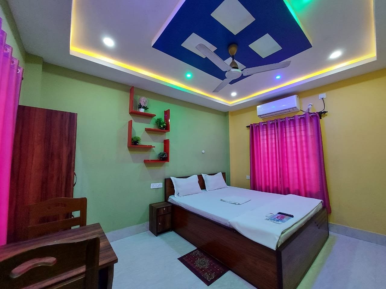 AC Room King Bed
